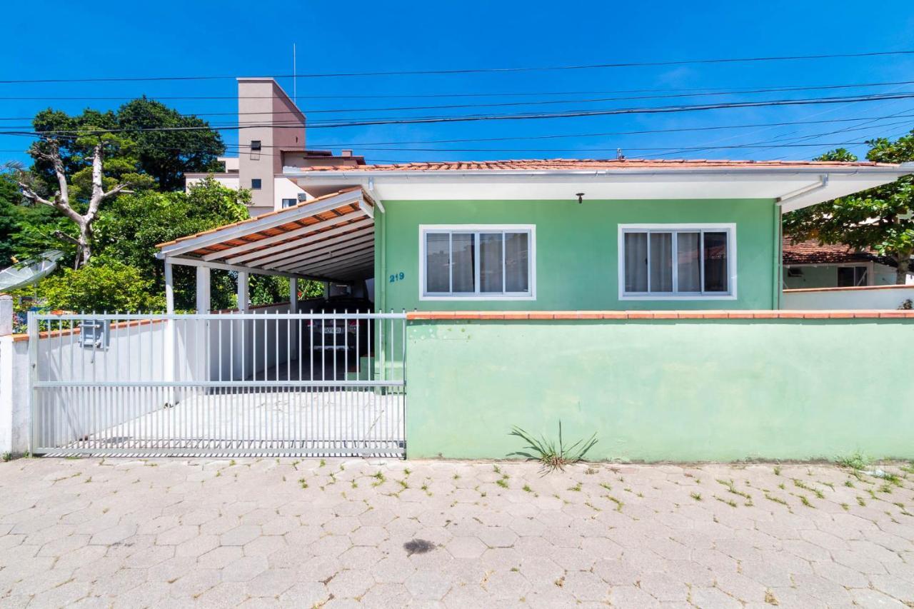 Casa Green Bombinhas Exterior photo